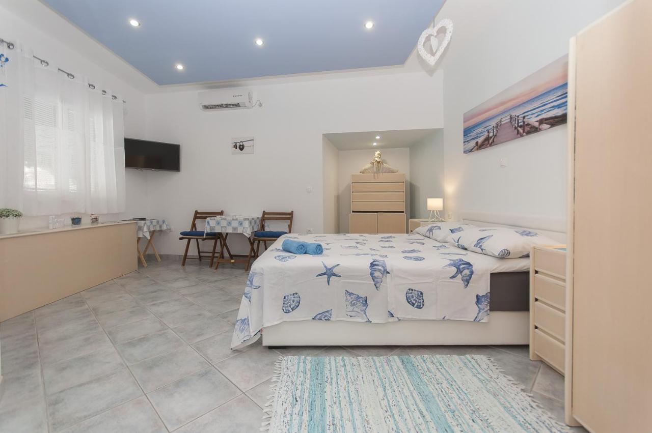 Apartment Brajki オミシュ エクステリア 写真