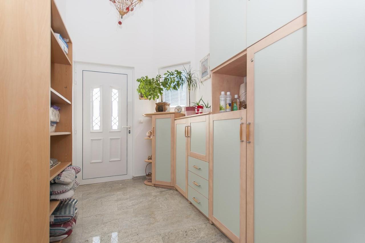 Apartment Brajki オミシュ エクステリア 写真
